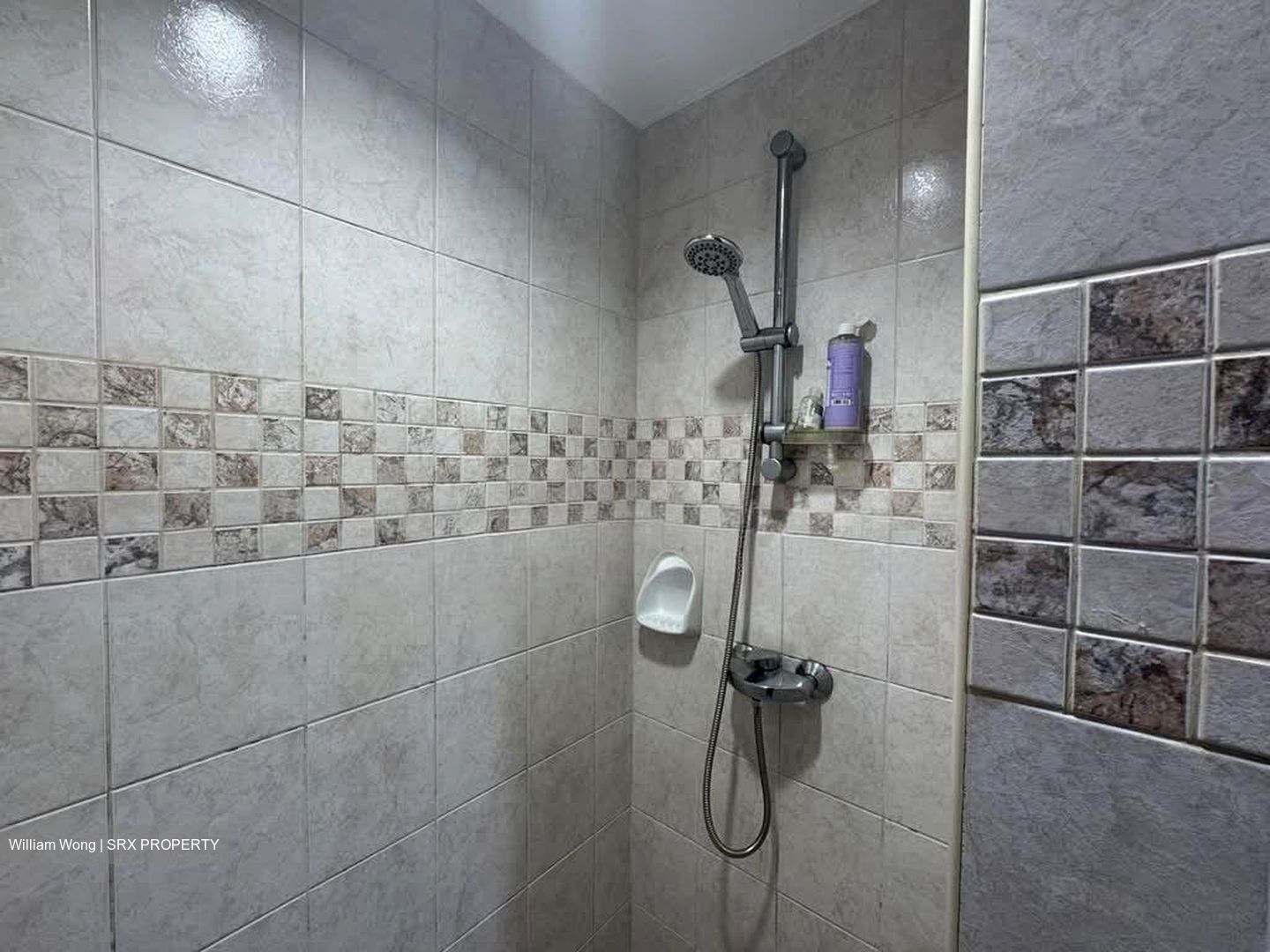 UE Square (D9), Apartment #593071251
